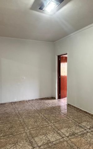 Casa para alugar com 120m², 2 quartos e sem vaga Casa para alugar com 120m², 2 quartos e sem vagaSala
