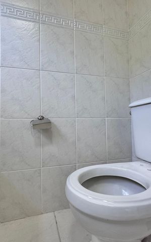Casa à venda com 600m², 4 quartos e 7 vagas Casa à venda com 600m², 4 quartos e 7 vagasSuíte 2 - Banheiro