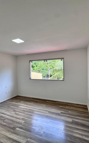 Casa à venda com 600m², 4 quartos e 7 vagas Casa à venda com 600m², 4 quartos e 7 vagasSuíte 2