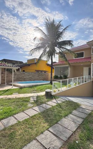 Casa à venda com 600m², 4 quartos e 7 vagas Casa à venda com 600m², 4 quartos e 7 vagasÁrea externa