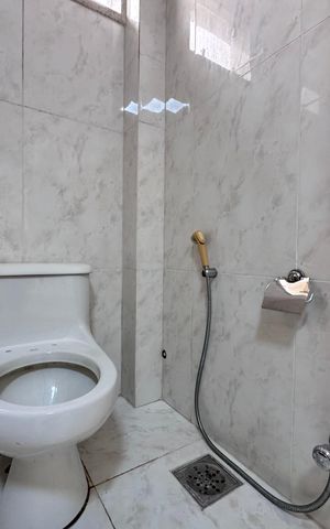 Casa à venda com 600m², 4 quartos e 7 vagas Casa à venda com 600m², 4 quartos e 7 vagasSuíte 1 - Banheiro