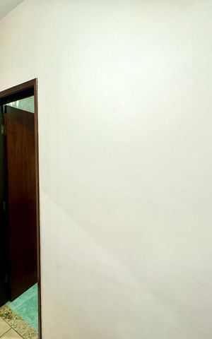 Casa à venda com 230m², 4 quartos e 4 vagas Casa à venda com 230m², 4 quartos e 4 vagasCloset da suíte