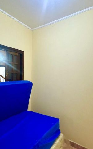 Casa à venda com 230m², 4 quartos e 4 vagas Casa à venda com 230m², 4 quartos e 4 vagasQuarto 1