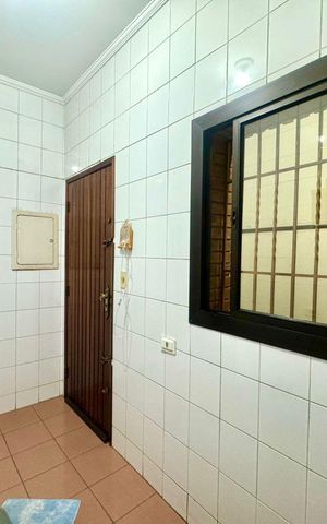 Casa à venda com 230m², 4 quartos e 4 vagas Casa à venda com 230m², 4 quartos e 4 vagasÁrea de Serviço