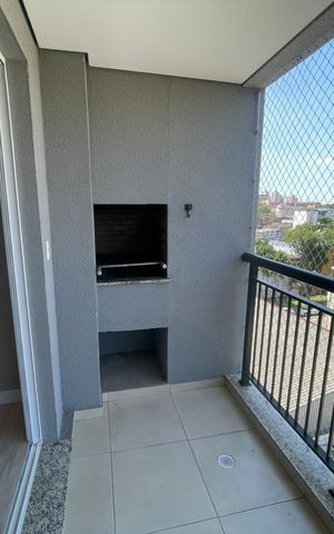 Apartamento à venda com 70m², 2 quartos e 2 vagas Apartamento à venda com 70m², 2 quartos e 2 vagasVaranda