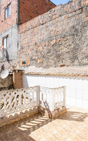 Casa à venda com 145m², 3 quartos e 3 vagasVaranda