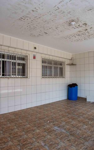 Casa à venda com 145m², 3 quartos e 3 vagasGaragem
