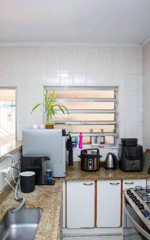 Casa à venda com 145m², 3 quartos e 3 vagasCozinha