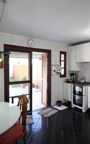 Casa à venda com 270m², 4 quartos e 4 vagasCozinha