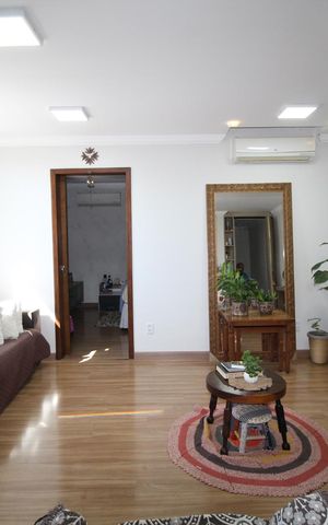 Casa à venda com 270m², 4 quartos e 4 vagasStudio