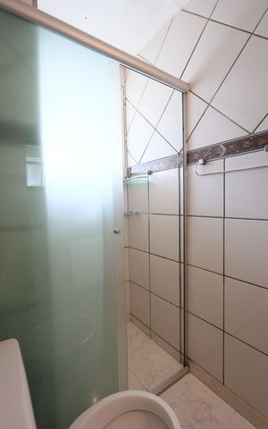 Apartamento para alugar com 65m², 2 quartos e 1 vaga Apartamento para alugar com 65m², 2 quartos e 1 vagaBanheiro