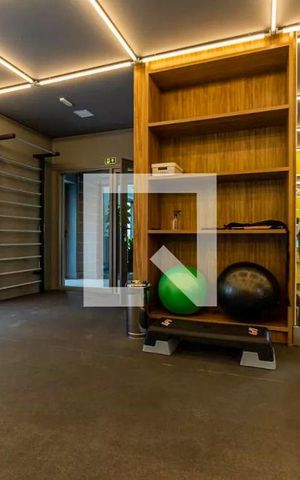 Studio para alugar com 27m², 1 quarto e sem vaga Studio para alugar com 27m², 1 quarto e sem vagaÁrea Comum - Academia