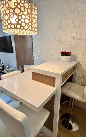 Apartamento à venda com 56m², 2 quartos e 1 vaga Apartamento à venda com 56m², 2 quartos e 1 vagaSala de Jantar
