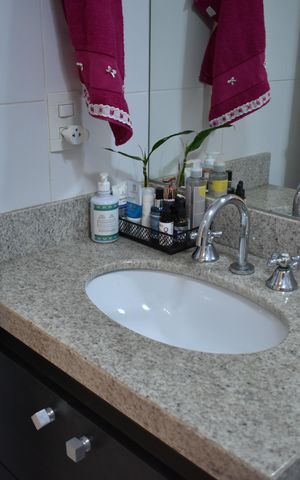 Apartamento à venda com 69m², 2 quartos e 1 vagaBanheiro Social