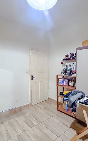 Casa à venda com 217m², 4 quartos e 2 vagasQuarto 1