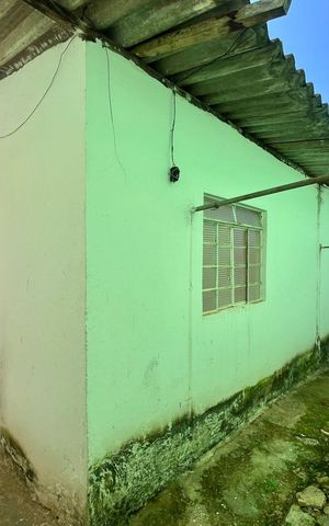 Casa à venda com 140m², 4 quartos e 3 vagas Casa à venda com 140m², 4 quartos e 3 vagasEdícula