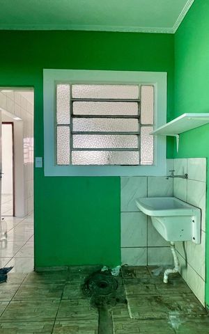 Casa à venda com 140m², 4 quartos e 3 vagas Casa à venda com 140m², 4 quartos e 3 vagasÁrea de Serviço