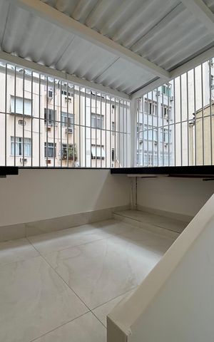 Apartamento à venda com 135m², 4 quartos e 1 vaga Apartamento à venda com 135m², 4 quartos e 1 vagaÁrea de serviço