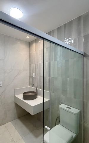 Apartamento à venda com 135m², 4 quartos e 1 vaga Apartamento à venda com 135m², 4 quartos e 1 vagaBanheiro social