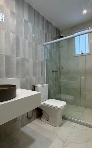 Apartamento à venda com 135m², 4 quartos e 1 vaga Apartamento à venda com 135m², 4 quartos e 1 vagaBanheiro social