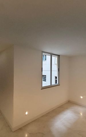 Apartamento à venda com 135m², 4 quartos e 1 vaga