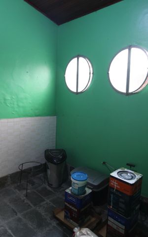 Casa à venda com 450m², 4 quartos e 4 vagasÁrea de serviço - Quarto