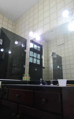 Casa à venda com 450m², 4 quartos e 4 vagasBanheiro da suíte 2
