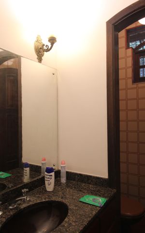 Casa à venda com 450m², 4 quartos e 4 vagasLavabo