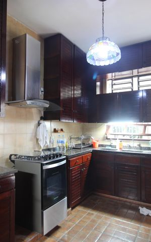 Casa à venda com 450m², 4 quartos e 4 vagasCozinha