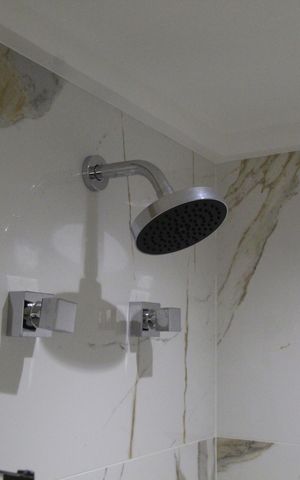 Apartamento à venda com 60m², 2 quartos e 1 vagaChuveiro