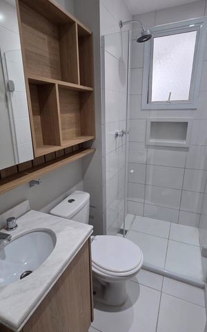 Apartamento à venda com 46m², 2 quartos e 1 vaga Apartamento à venda com 46m², 2 quartos e 1 vagaBanheiro