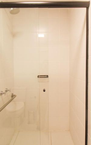 Studio à venda com 25m², 1 quarto e sem vaga Studio à venda com 25m², 1 quarto e sem vagaBanheiro