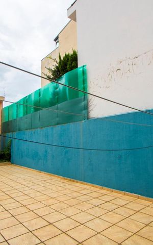 Casa à venda com 400m², 3 quartos e 5 vagas Casa à venda com 400m², 3 quartos e 5 vagasQuintal
