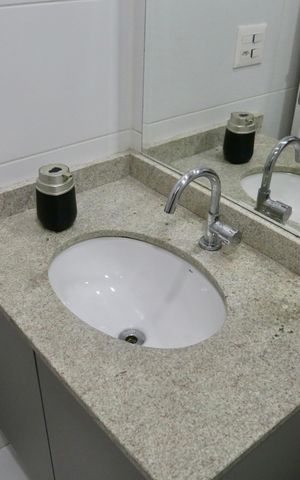 Apartamento à venda com 28m², 1 quarto e sem vaga Apartamento à venda com 28m², 1 quarto e sem vagaBanheiro