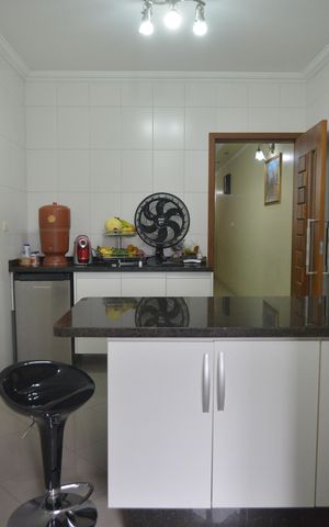 Casa à venda com 224m², 3 quartos e 4 vagasCozinha