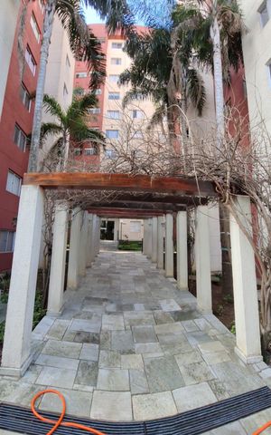 Apartamento à venda com 42m², 2 quartos e 1 vaga Apartamento à venda com 42m², 2 quartos e 1 vagaÁrea externa