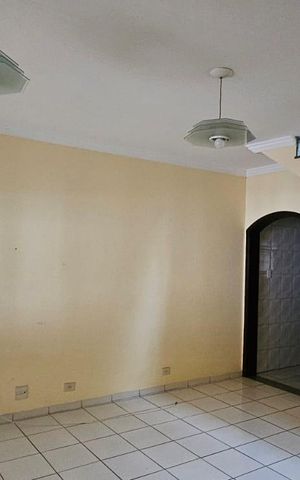Casa à venda com 260m², 3 quartos e 2 vagas Casa à venda com 260m², 3 quartos e 2 vagasSala