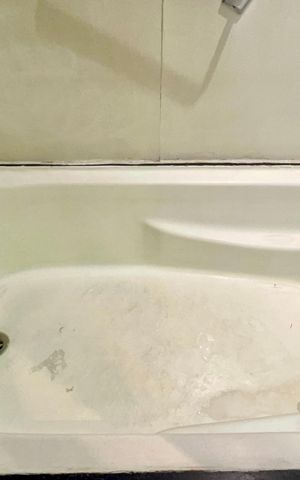 Apartamento para alugar com 45m², 1 quarto e 1 vaga Apartamento para alugar com 45m², 1 quarto e 1 vagaBanheiro da Suíte