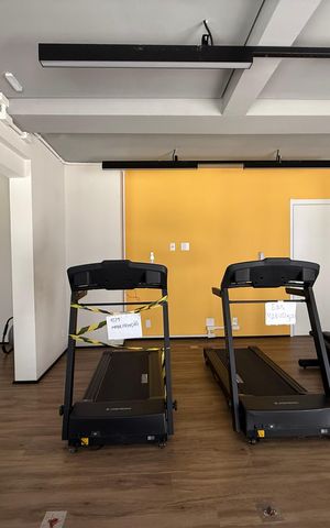 Apartamento à venda com 33m², 2 quartos e sem vaga Apartamento à venda com 33m², 2 quartos e sem vagaAcademia