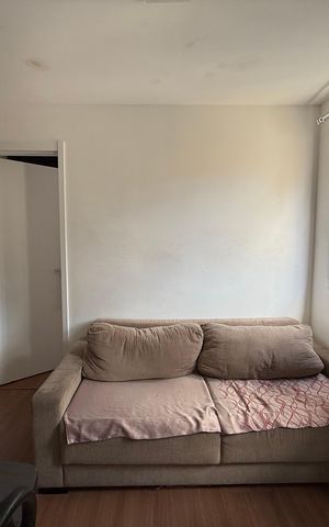 Apartamento à venda com 33m², 2 quartos e sem vaga Apartamento à venda com 33m², 2 quartos e sem vagaSala