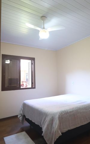 Casa à venda com 257m², 6 quartos e 2 vagasQuarto 4 da casa 2