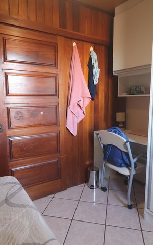Casa à venda com 257m², 6 quartos e 2 vagasQuarto2 da casa 2