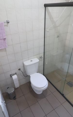 Casa à venda com 257m², 6 quartos e 2 vagasBanheiro
