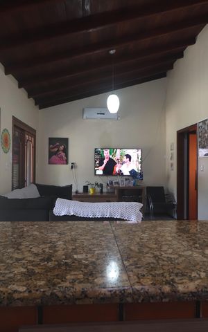 Casa à venda com 257m², 6 quartos e 2 vagasCozinha