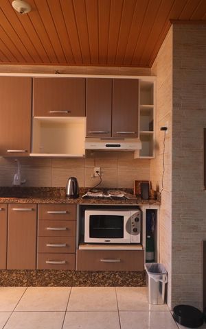 Casa à venda com 257m², 6 quartos e 2 vagascozinha