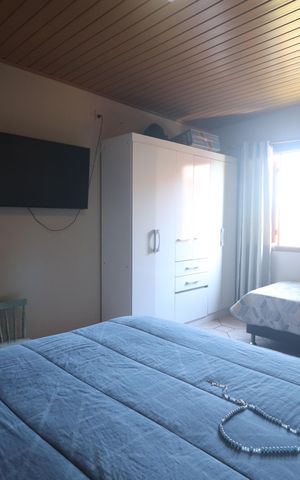Casa à venda com 257m², 6 quartos e 2 vagasQuarto 3 da casa 2