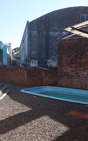 Casa à venda com 257m², 6 quartos e 2 vagasPiscina