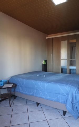 Casa à venda com 257m², 6 quartos e 2 vagasQuarto 3 da casa 2