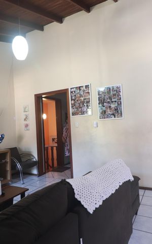 Casa à venda com 257m², 6 quartos e 2 vagasSala