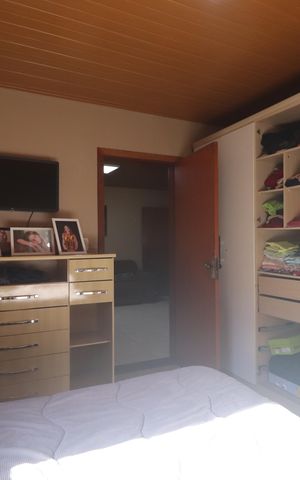 Casa à venda com 257m², 6 quartos e 2 vagasSuíte  casa 1